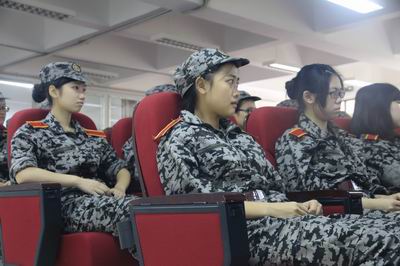 璋冩暣澶у皬 14绾у啗璁殑鍚屽浠�JPG